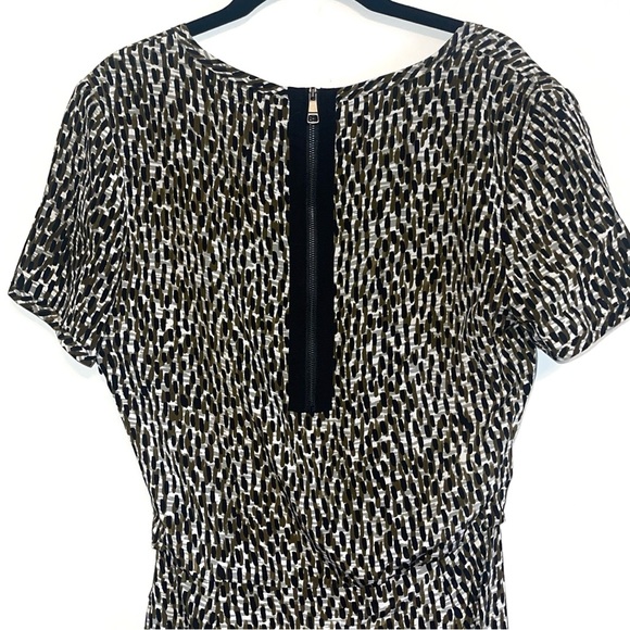 Burberry Brit Freeda Printed Ruched Silk Dress US 8 Retail $795 - Picture 8 of 14